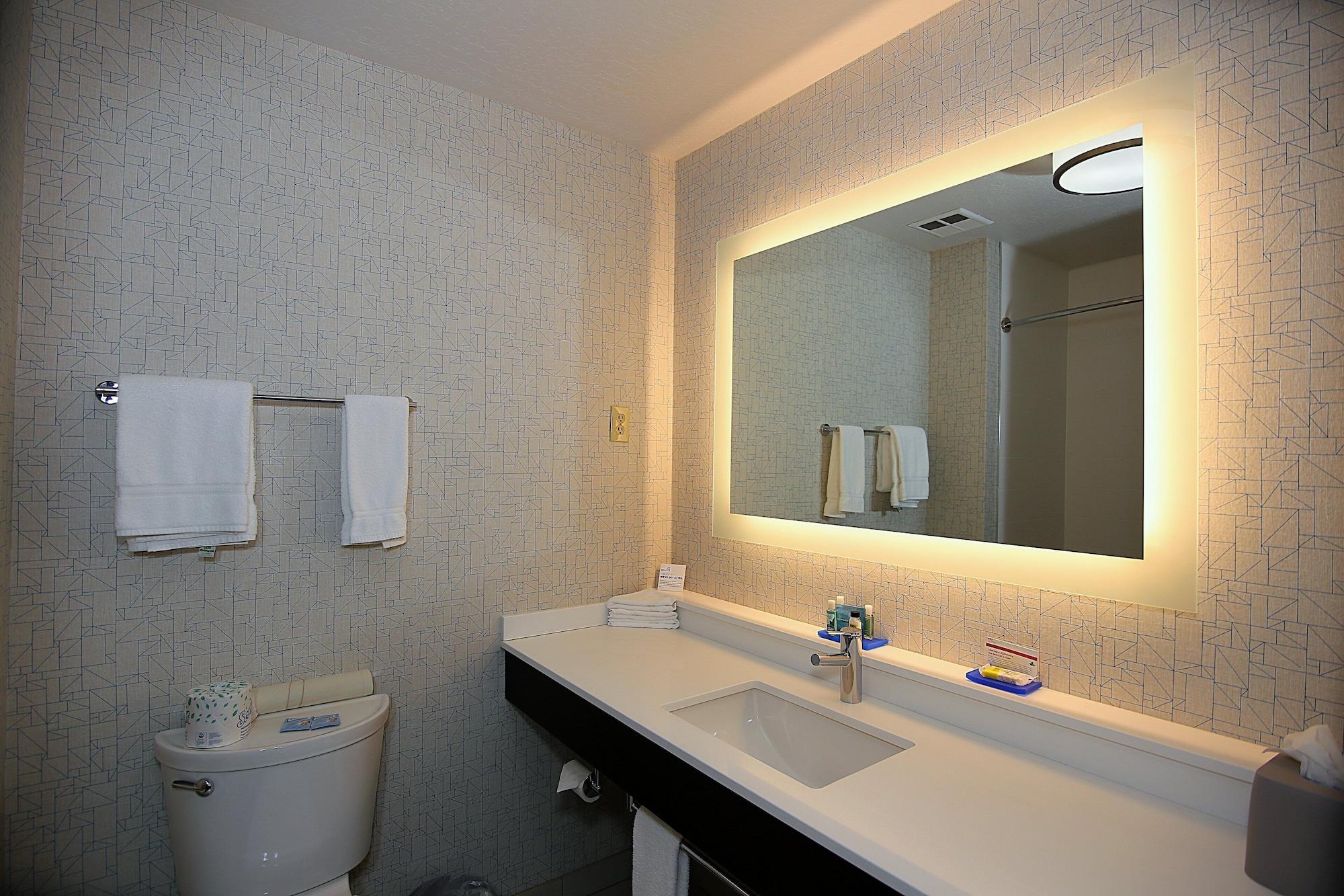 Holiday Inn Express Hotel & Suites Ashland By Ihg Eksteriør billede